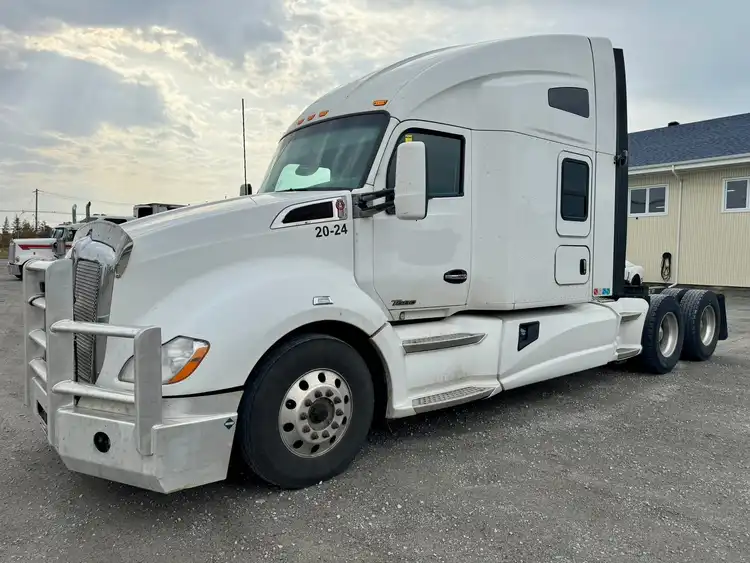 Used 2020 KENWORTH T-680 Conventional trucks Ontario CA | Driven Equipment Solutions #1421888