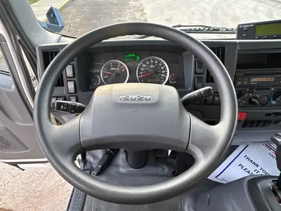 Used 2018 ISUZU NPR XD Reefer Trucks Florida US | Truck and Van Outlet #1509182