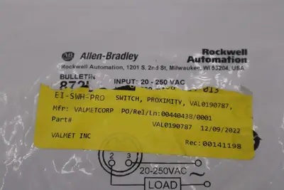ALLEN BRADLEY 872L-A20E40-R3 SER. A 20-250VAC NEW UNIT STOCK G836A