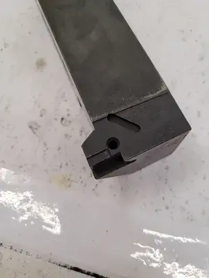 USED KENNAMETAL NEL-243D