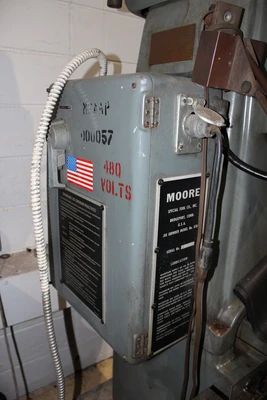 USED MOORE G-18
