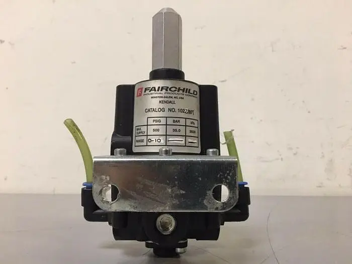 Used FAIRCHILD 10222 PNEUMATIC PRESSURE REGULATOR MAX 500 PSIG 35 BAR 3500 KPA Regulators California US | Equipment Lab #485362