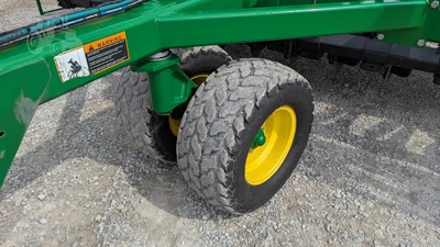 USED 2018 JOHN DEERE 1590