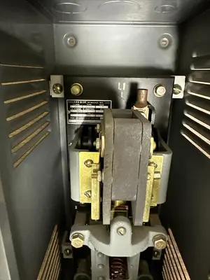 New | in-Stock SQUARE D CLASS 8990 TYPE HBG-1 PLC Contactors | Surplus Asset Holdings #1227449