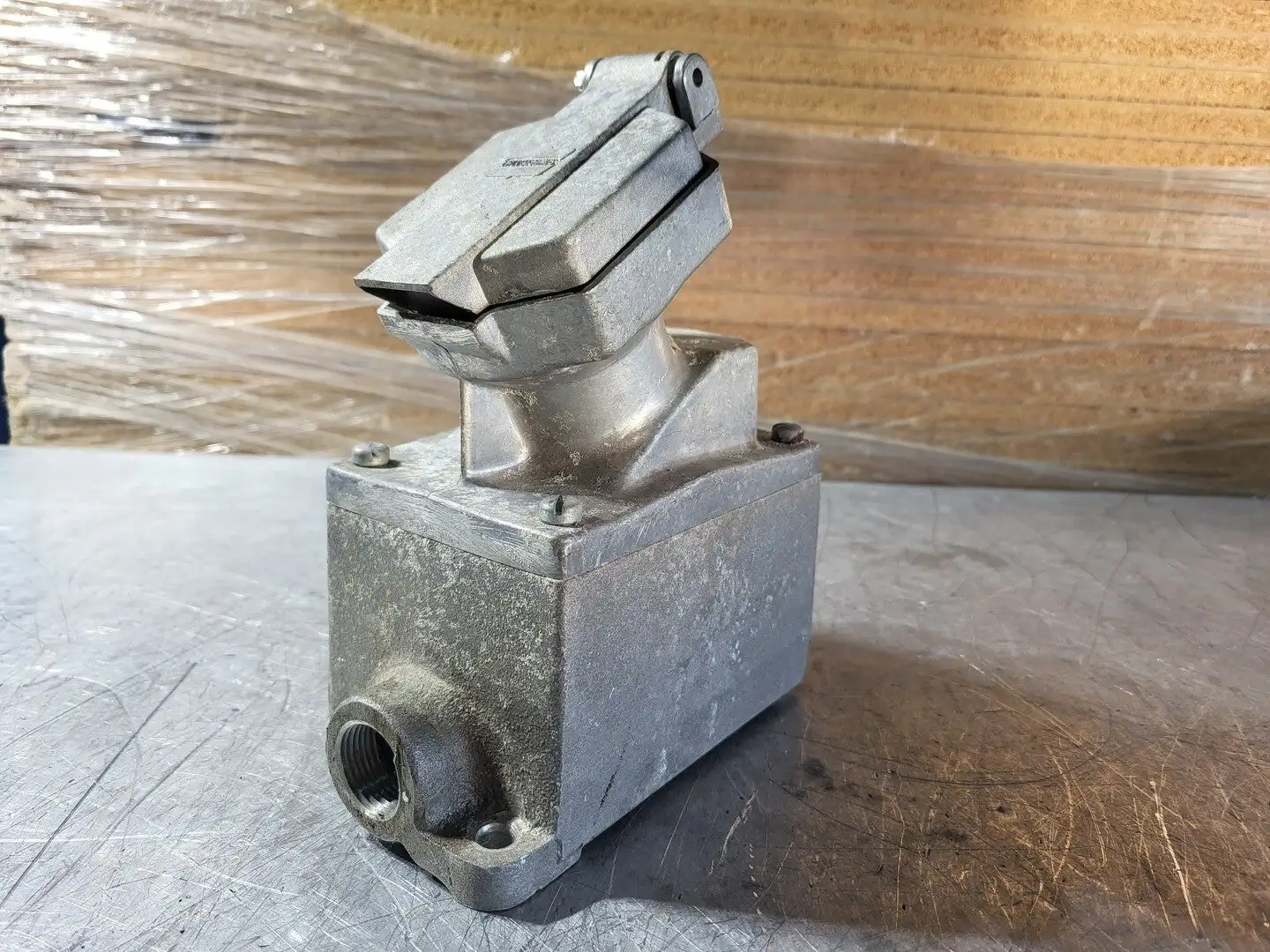 USED COOPER ENR5201