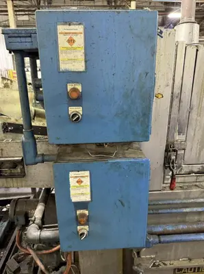 USED 1997 CAE RANSOHOFF SURECLEAN 24 WIDE BELT