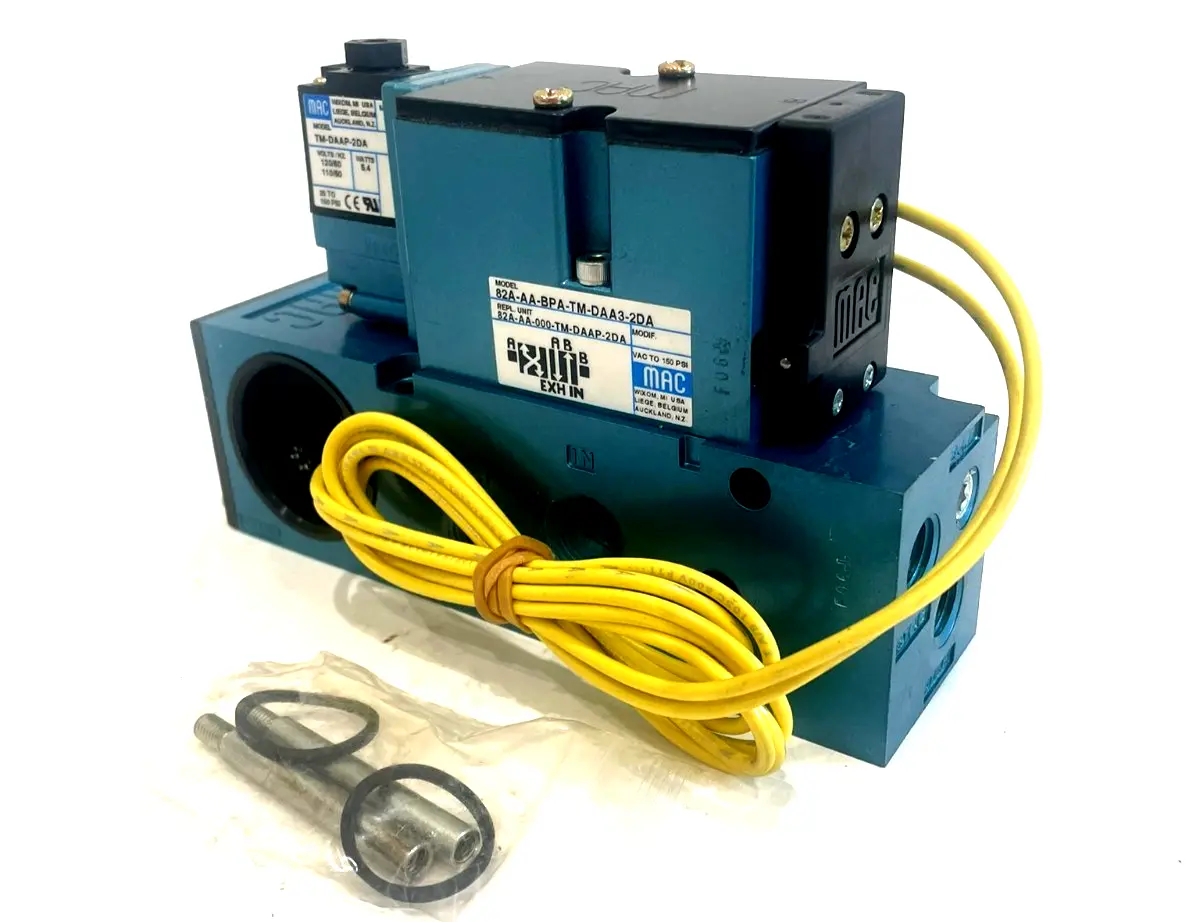 NEW MAC VALVES 82A-AA-BPA-TM-DAA3-2DA SOLENOID VALVE 82AAABPATMDAA32DA