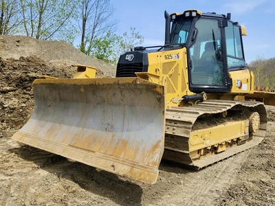 Used 2022 CATERPILLAR D3 LGP Crawler Dozers | Abele Tractor #1342935