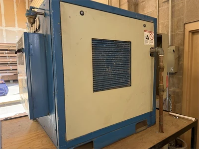 Used QUINCY 15 Rotary Screw & Sliding Vane Air Compressors California US | MachineryMax #1709093