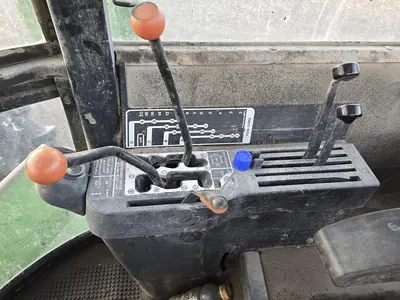 USED 1975 JOHN DEERE 8630