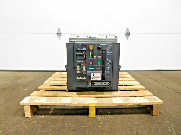 Used Siemens WLF2A308 Circuit Breakers Ohio US | Equipment Recovery Corp. #1330595