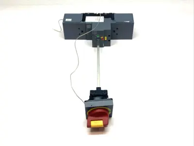 Used Siemens Circuit Breaker 3-Pole w/ Switch Circuit Breakers Michigan US | Maverick Industrial Sales #1389246