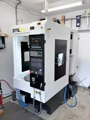 SYIL X5 Vertical Machining Centers | Toolquip, Inc. (1)