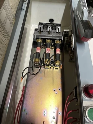 USED Allen Bradley 512 AJB-1-4R-6-24