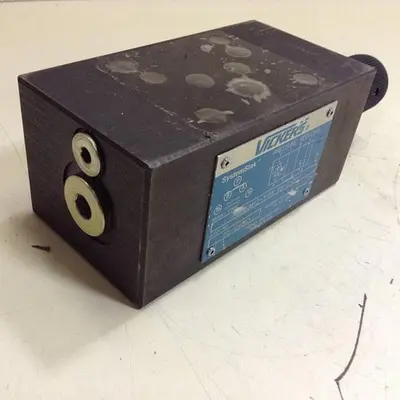 USED VICKERS DGMX25PPFHS30