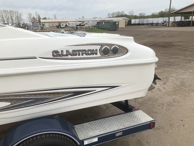 USED 2001 GLASTRON SX-175