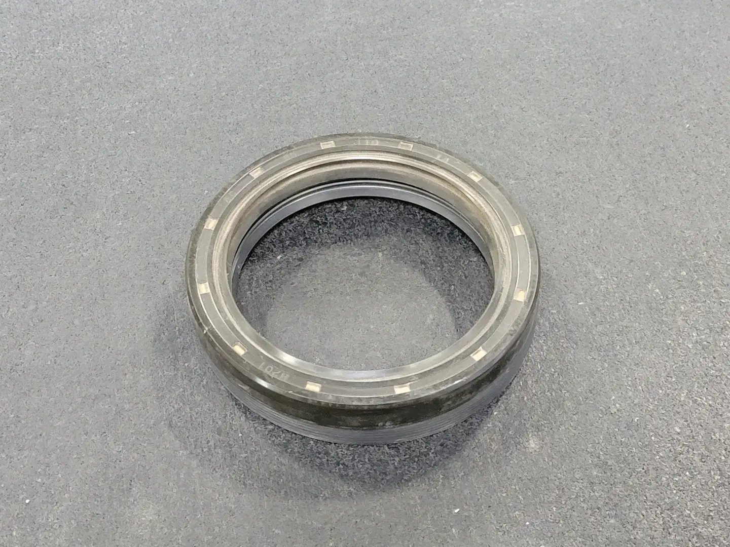 Metric Oil Seal No. 85X110X10DL, 85X110X10 mm