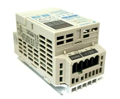 NEW YASKAWA CIMR-XCJA20P2 MINI DRIVE CIMRXCJA20P2