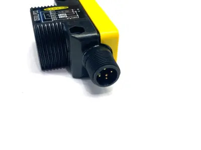 New | in-Stock BANNER WORLD-BEAM LOW CONTRAST LASER SENSOR POLAR RETRO 71378 Photoelectric Sensors Michigan US | Maverick Industrial Sales #1092381