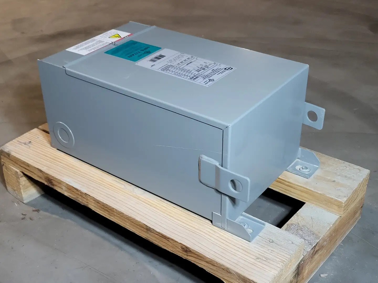 NEW HAMMOND POWER SOLUTIONS INC. Q010PEKF
