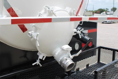 Used 2017 INTERNATIONAL DURASTAR 4300 Vacuum Truck Texas US | Roll Off Truck World #1491746