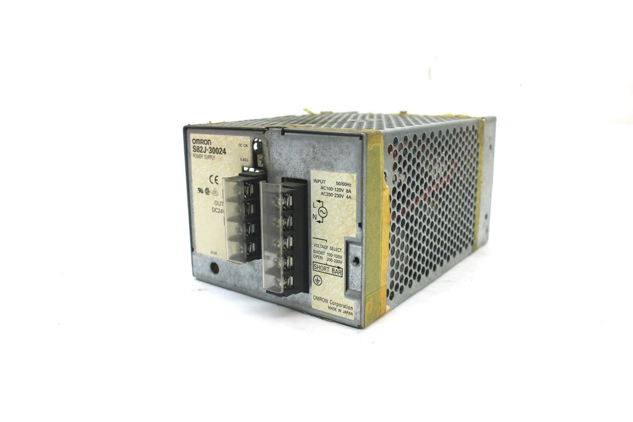 USED OMRON S82J-30024