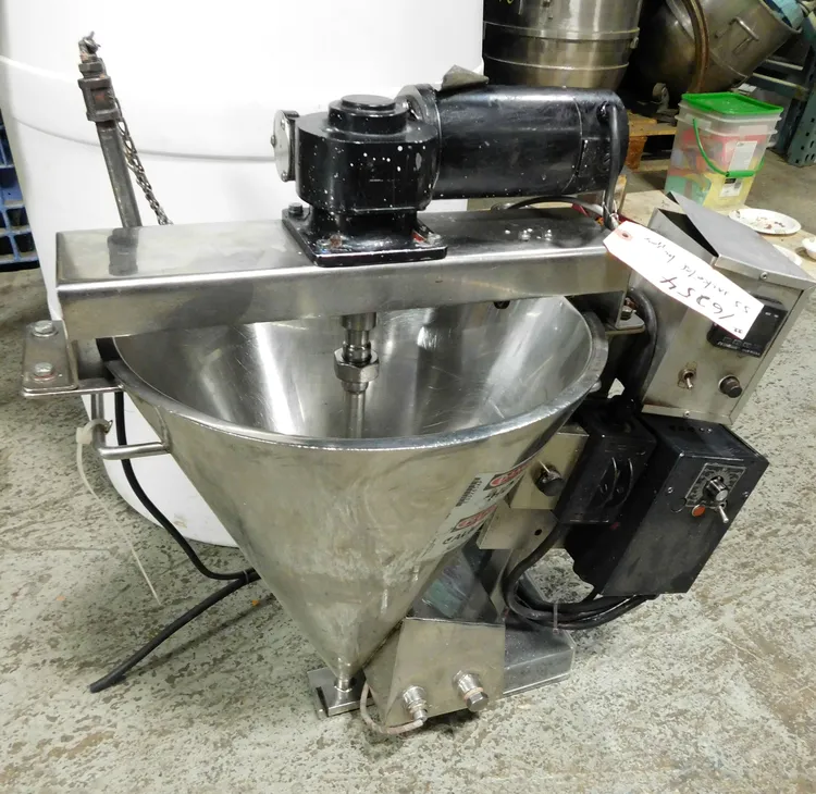 Used JACKETED HOPPER CONE HOPPER Hoppers New Jersey US | Champion Trading Corporation #423755