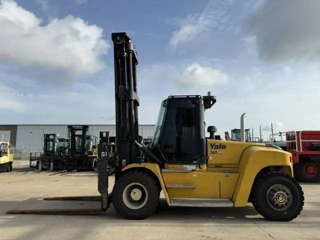 Used 2022 YALE GDP360EF Internal Combustion Forklifts: Pneumatic Tire Illinois US | Somerset Equipment Sales #1546195