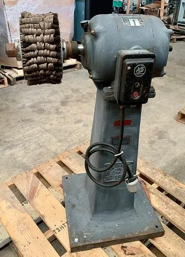 Used EKSTROM CARLSON GANG RIP ARBOR Woodworking Sanders | Pleasant Street Machinery #925864