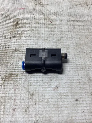 Festo Pressure Sensor 527467 B672