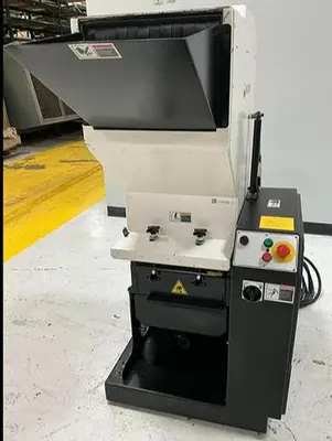 USED MILACRON MG-814