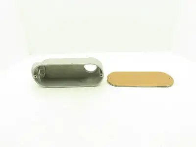 Appleton E30640 Condulet 2-1/2" Mall Iron LB Unilet