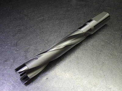 Kennametal 22.5mm Coolant Thru 5xD Drill 25mm Shank KSEM225R5WN25M (LOC2978D)