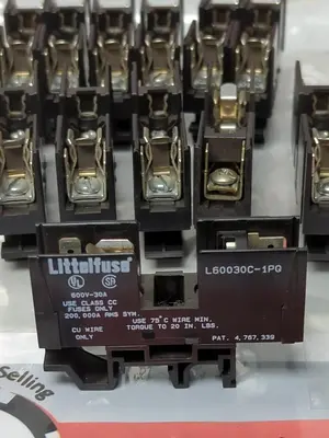 USED LITTELFUSE L60030C-1PQ