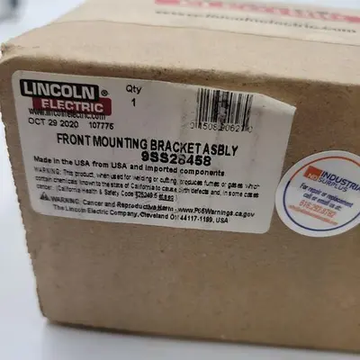 New | in-Stock LINCOLN ELECTRIC LINCOLN ELECTRIC 9SS28458 S28458 FRONT MOUNTING BRACKET *NEW IN SEALED BOX* Misc Fasteners | ND Industrial Surplus #1218826