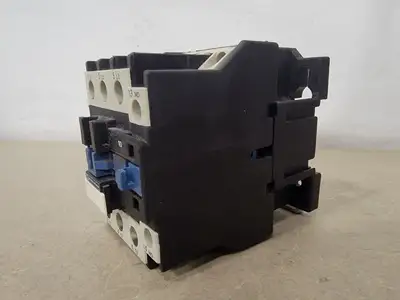 USED TELEMECANIQUE LC1D3210