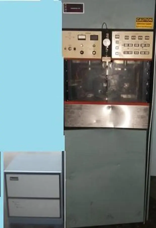 QTY. 1. RHEOMETRICS DYNAMIC SPECTROMETER MODEL RDS...