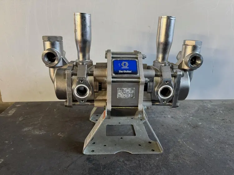 Used GRACO 220666 Diaphragm Pumps Ohio US | G-2000, Inc. #1079696