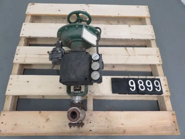 Fisher control valve type BF, size 1 1/2", material 316ss