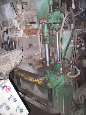 Used 1995 COLUMBIA 22 HF Block Making Machines Quebec CA | DIT Equip #1412387