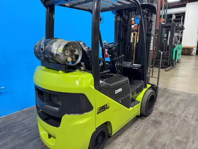 Used 2019 CLARK S25CL Misc Forklifts Minnesota US | Birnstengel Equipment #1550156