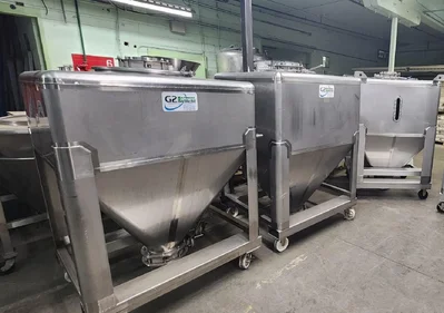 Tote Tank Totes Bulk Handling Tanks 40 - 60  CU Ft  # 81312