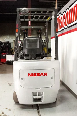 USED 2010 NISSAN MCP1B2L25BS