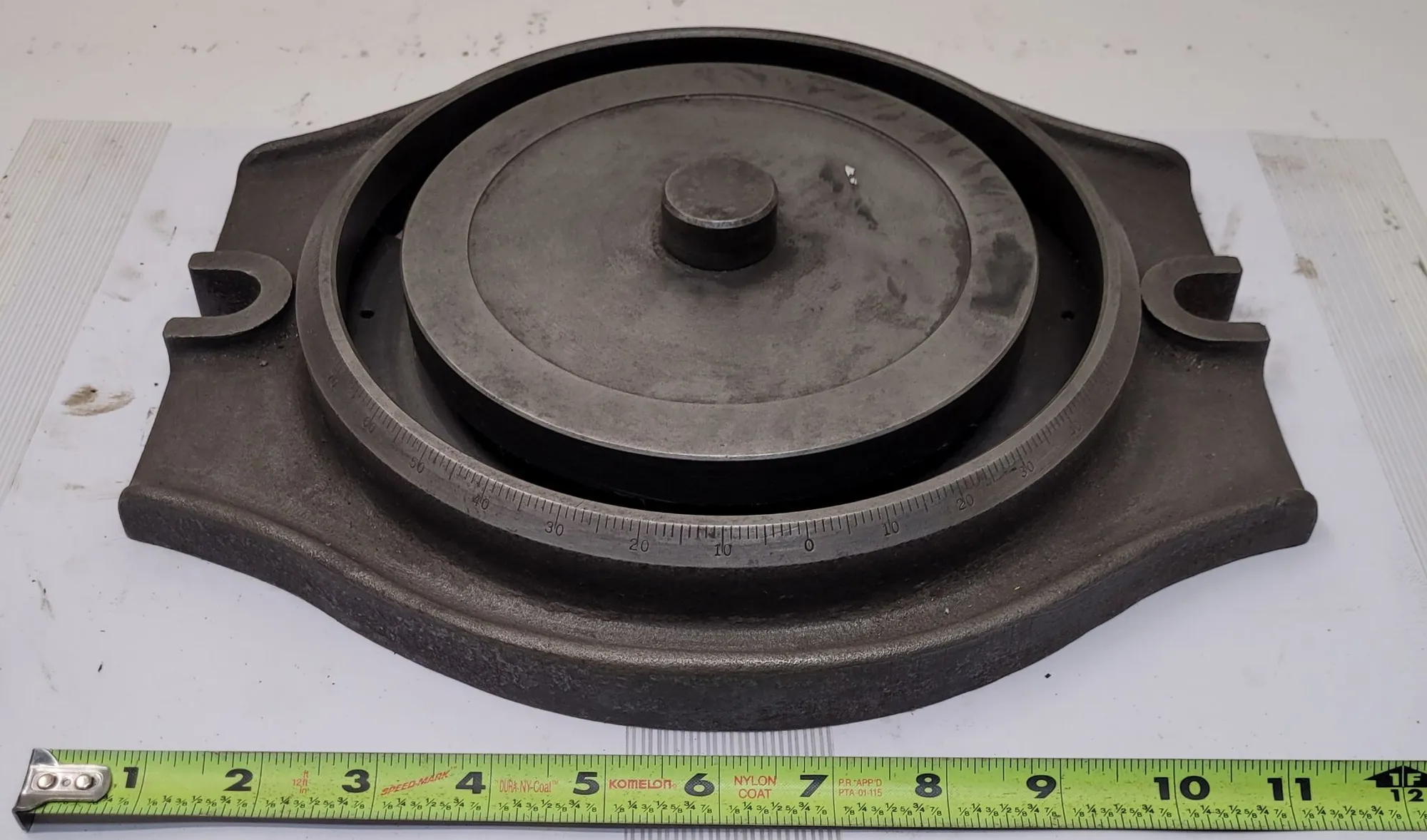 SWIVEL BASE FOR MACHINE TOOL VISE