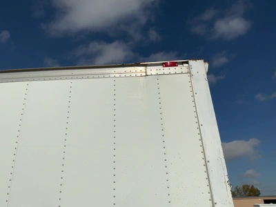 Used 2007 ISUZU 18' Box trucks Michigan US | Miedema Asset Management Group #1579183