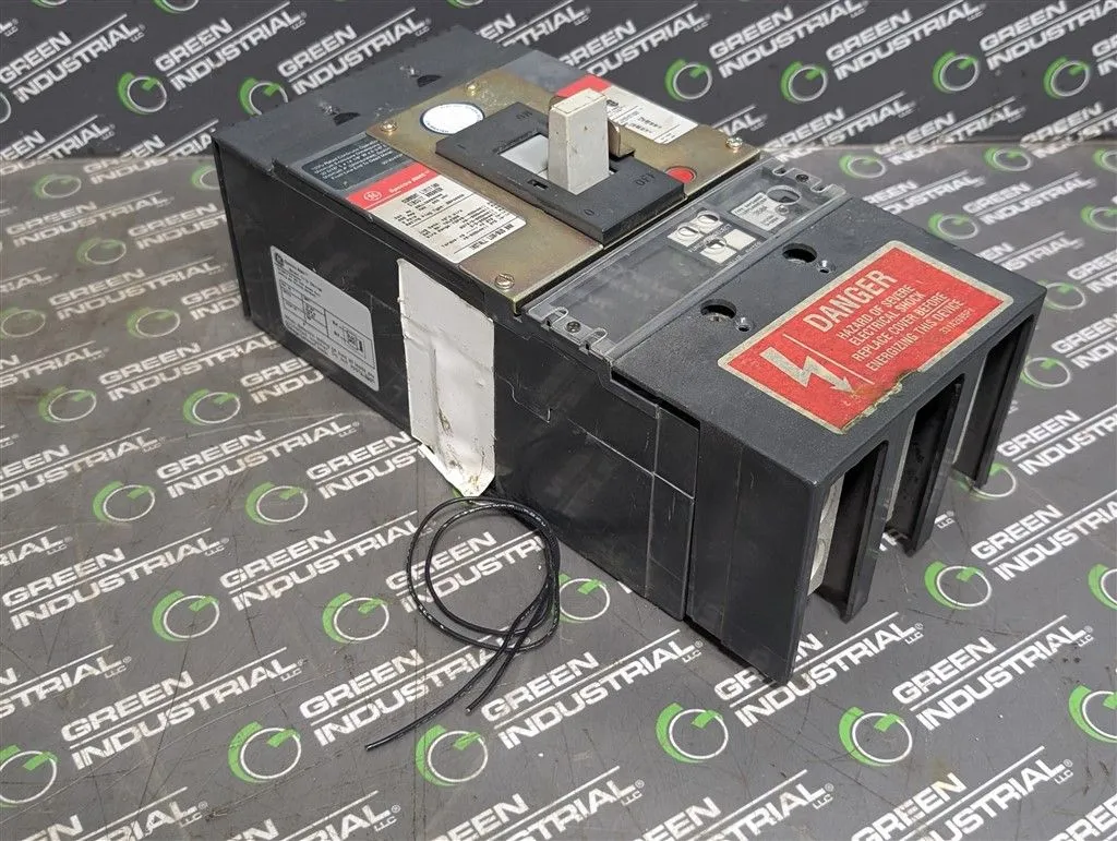 400 Amp GE SPECTRA Electronic Breaker SGLL36BB0400 MVT Plus & Shunt Trip Used