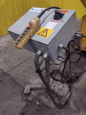 USED BUSHMAN MR9604
