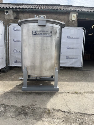 1,000L S/S Enclosed Mixing Tank 3.7 kw