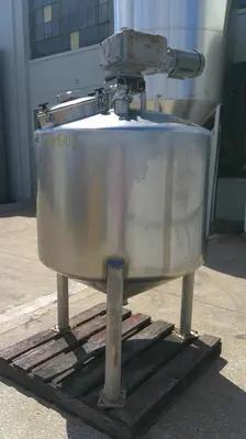 SPC9300  Tank 200 gallon vertical tank, Stainless Steel, electric agitator, conical