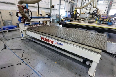 Used 2017 DMS FREEDOM PATRIOT F37-5-10-7CLVxxx CNC Routers New York US | PlastiMach Corp #1557841